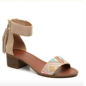 🆕️ Rock&Candy Nancie by Zigi 11 White Tan Suede Ankle Zip Tassel Strap Sandals